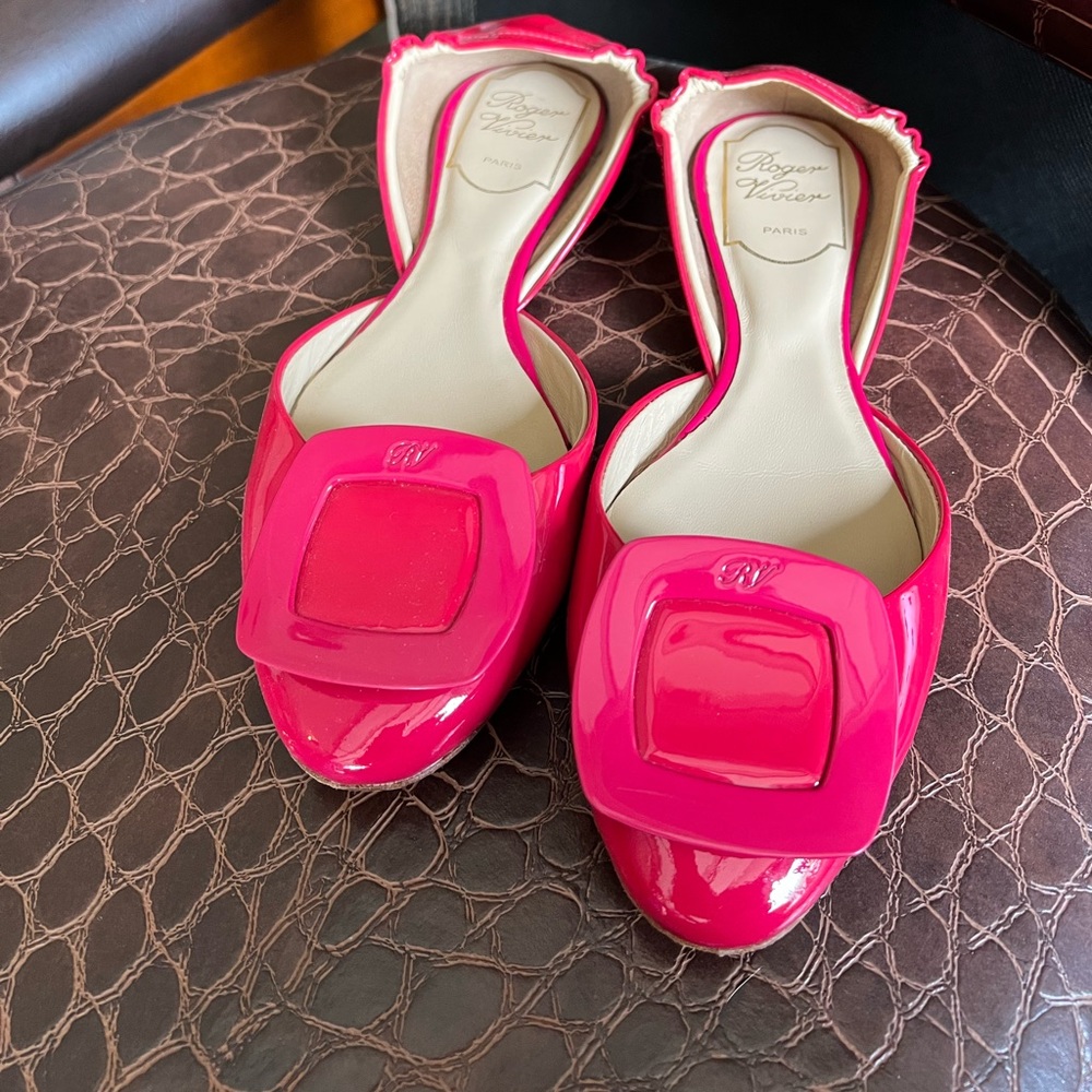 Roger vivier flats